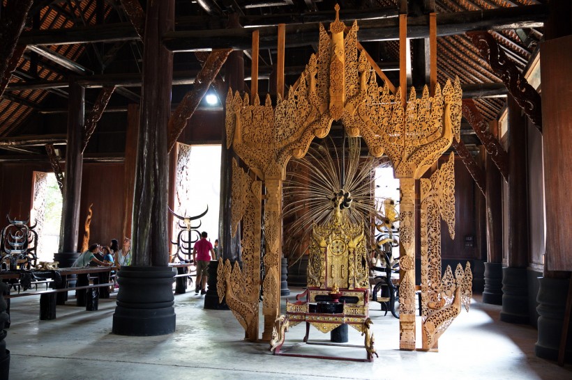 泰国清莱黑庙图片(13张)