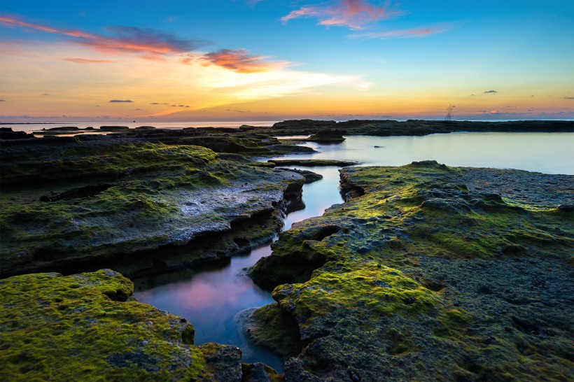 广西北海涠洲岛日落风景图片(8张)