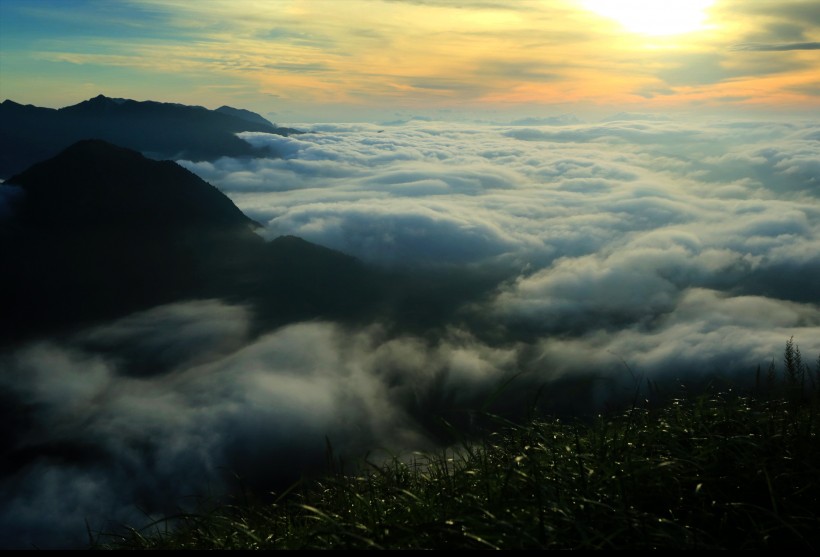 江西武功山风景图片(12张)