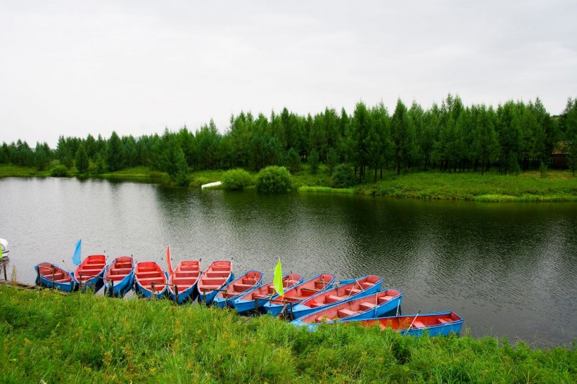 乌兰木统的湖泊图片(24张)
