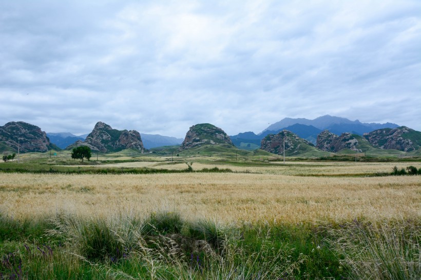 新疆乌苏大峡谷风景图片(11张)