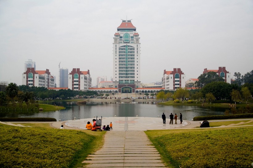 福建厦门大学图片(8张)