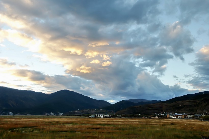 香格里拉纳帕海风景图片(10张)