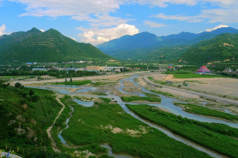 陕西凤县消灾寺风景图片(11张)