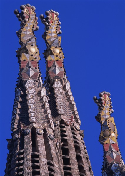 西班牙圣家大教堂图片(8张)