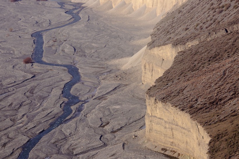 新疆安集海大峡谷风景图片(8张)