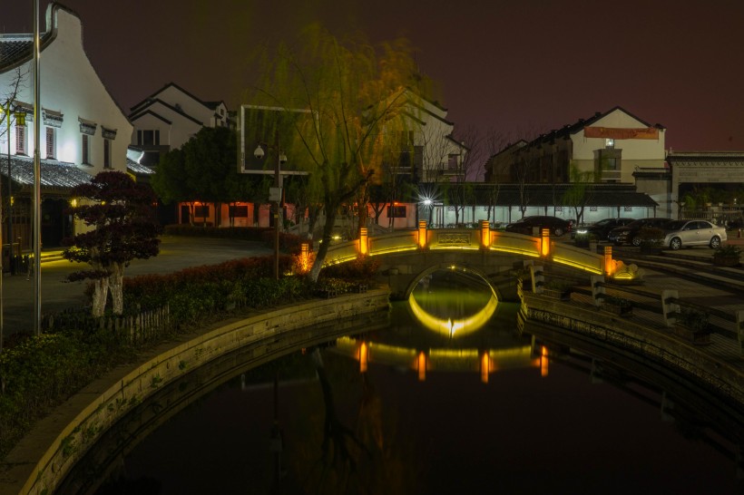 浙江西塘古镇夜景图片(11张)