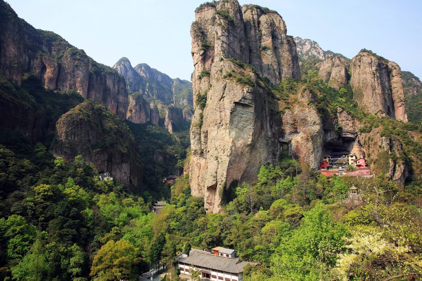 浙江温州雁荡山灵峰风景图片(8张)