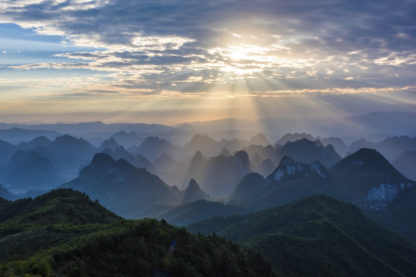 广西桂林尧山风景图片(11张)