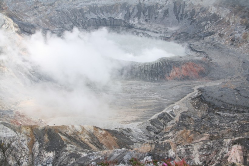 美国伊拉苏火山风景图片(8张)