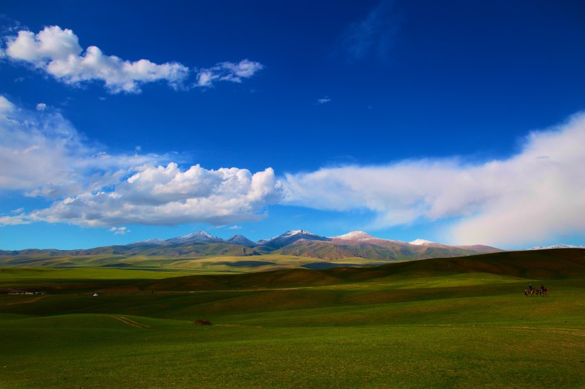 新疆伊犁风景图片(21张)