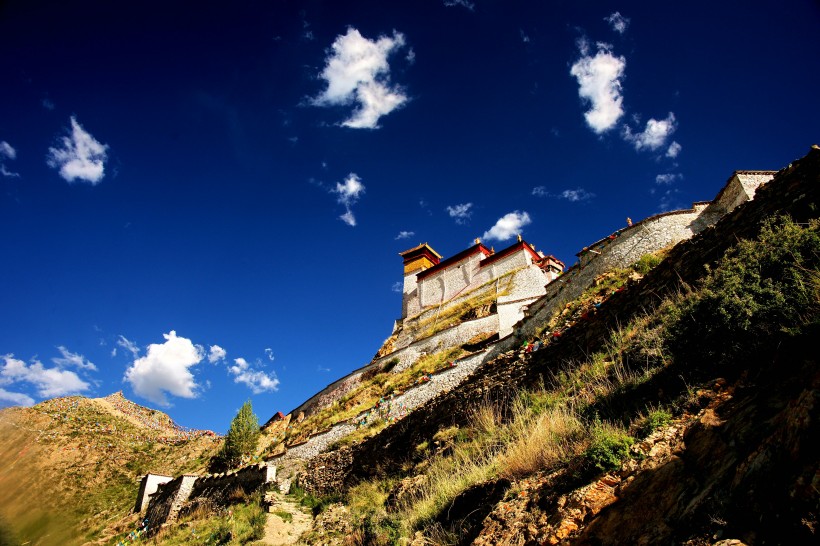 西藏雍布拉康图片(12张)