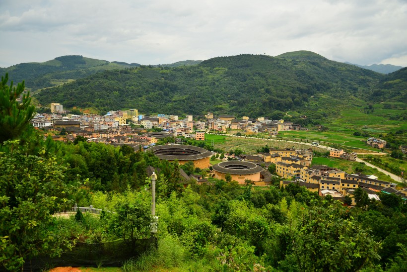 福建龙岩永定土楼图片(56张)