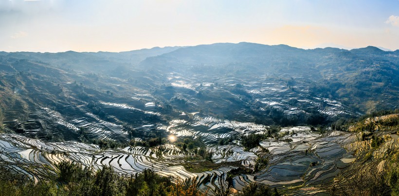 云南元阳云海风景图片(13张)