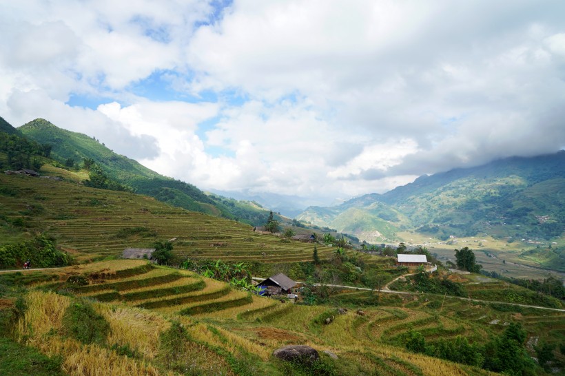 越南山地梯田风景图片(13张)