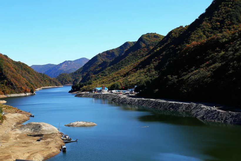 吉林云峰湖风景图片(8张)