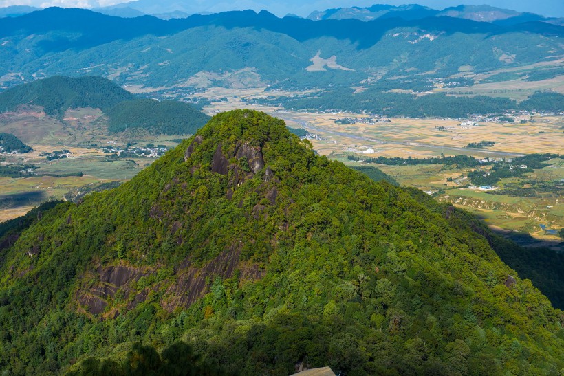 云南云峰山风景图片(17张)