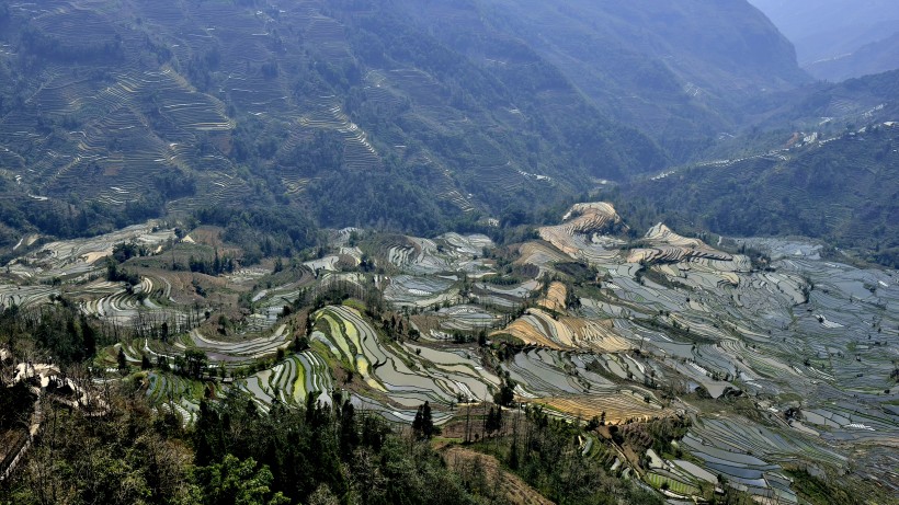 云南元阳梯田风景图片(17张)