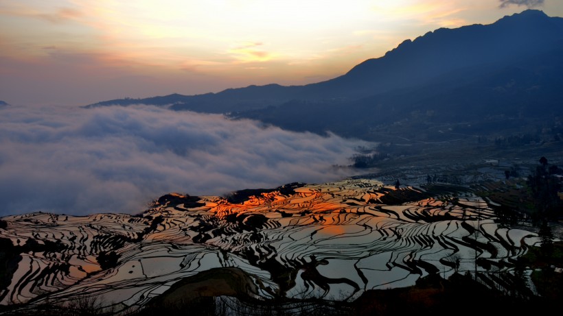 云南元阳梯田风景图片(17张)