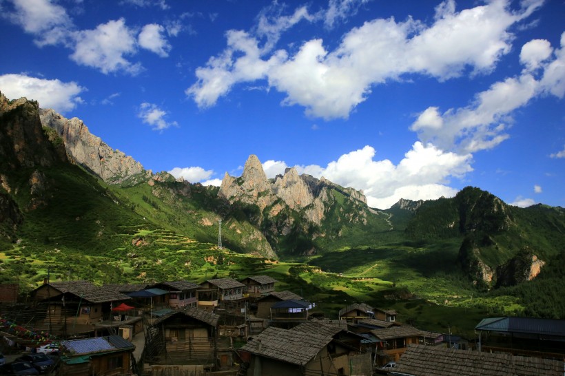 甘肃扎尕那风景图片(12张)