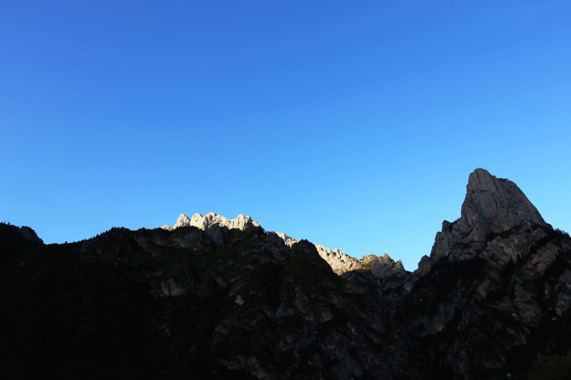 甘肃扎尕那山风景图片(13张)