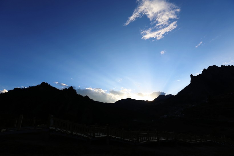 甘肃扎尕那山风景图片(13张)