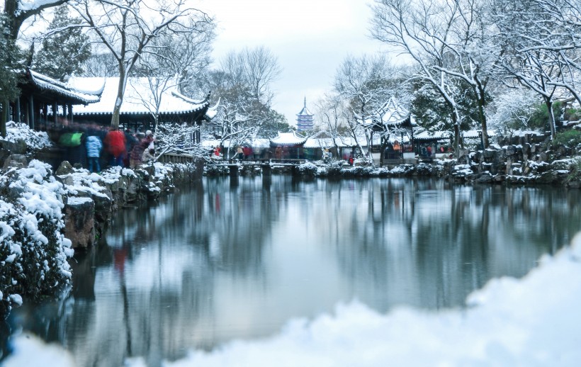 江苏苏州拙政园雪景图片(9张)