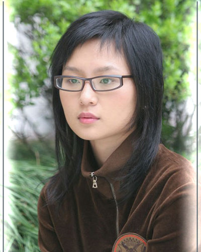 短发变长发 超女周笔畅发型蜕变图集[9P]