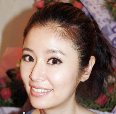 奋斗20年身家过亿！“黄金剩女”林心如百变发型图片一览[32P]