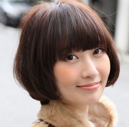 2014女生最新锅盖头短发图片[5P]
