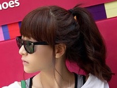 韩式高马尾发型扎法图片[5P]