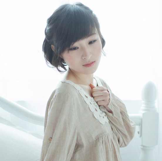 今年最流行的女生短烫发发型图片[5P]