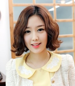 清新优雅的韩式荷叶头发型图片[9P]