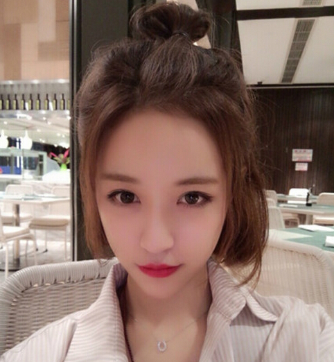 最新韩式发型女短发图片[5P]