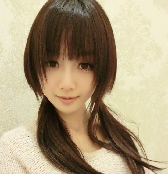 甜美好看的齐刘海长直发发型图片[6P]