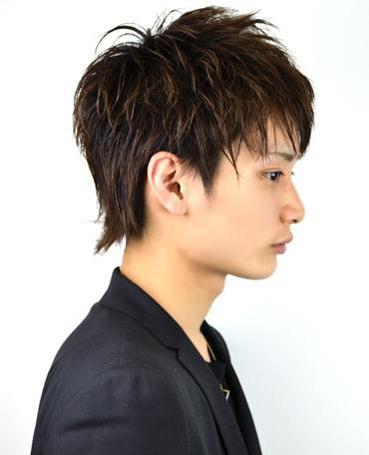 日本最新男士短发烫发发型图片[15P]