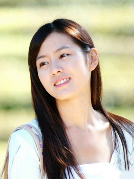 当红女星教你玩转长直发发型[10P]