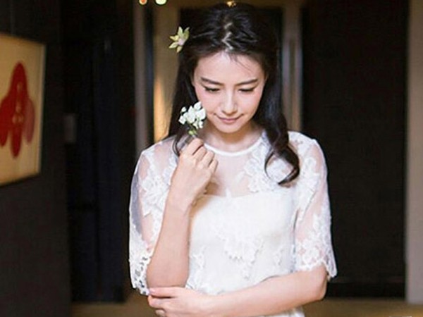 范冰冰高圆圆刘亦菲angelababy 9大女神发型大PK[19P]