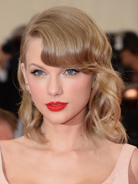 小天后Taylor Swift引领欧美中长发流行发型[10P]