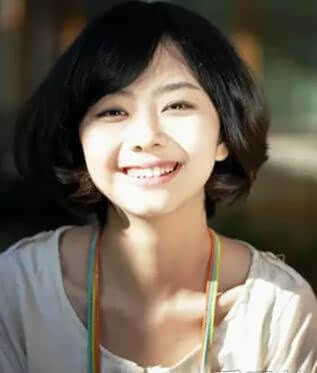 超养眼韩式女生短发发型图片[9P]