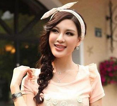 图解女生斜刘海适合什么脸型[7P]