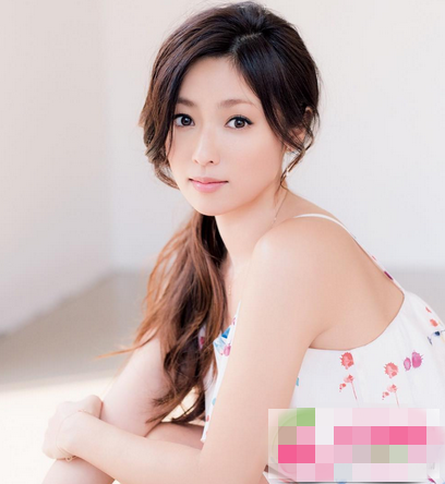 请和废柴的我谈恋爱 深田恭子齐刘海超减龄