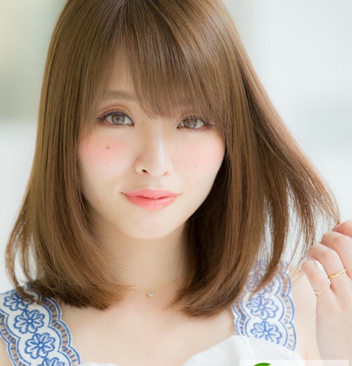 日系女生lob头梨花烫