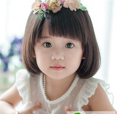 三岁小女孩可爱萝莉发型 做最漂亮小萌娃