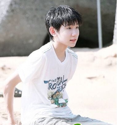 TFboys垄断男神榜前三 时尚呆萌发型倍受欢迎