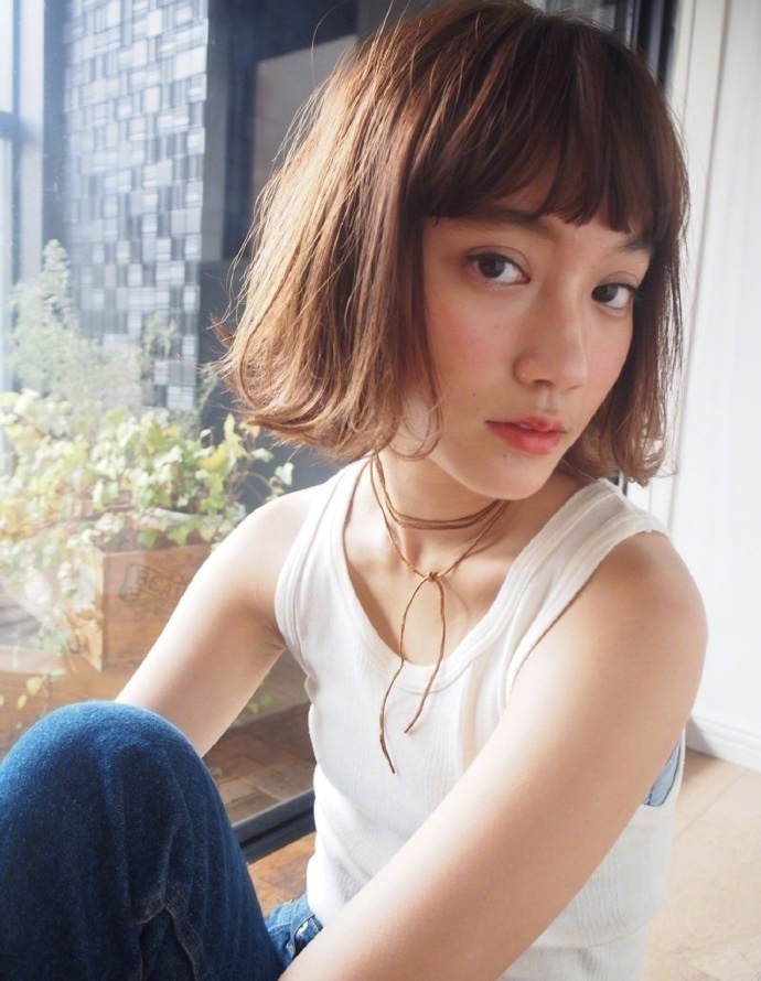 一组适合高额头女生的刘海参考
