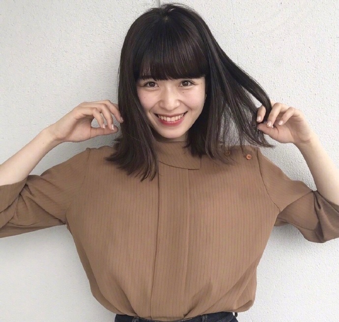 一组适合高额头女生的刘海参考