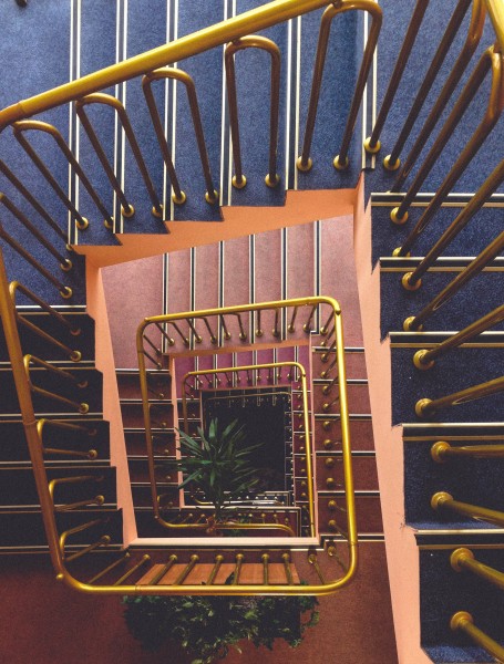 回旋的楼梯图片(10张)