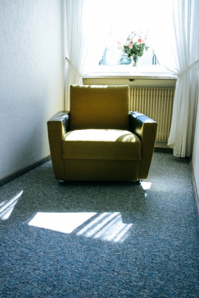 外形各异的单人沙发图片(10张)