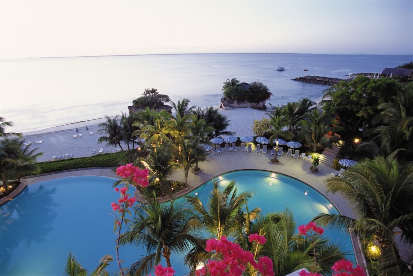香格里拉麦丹岛度假酒店休闲图片(18张)